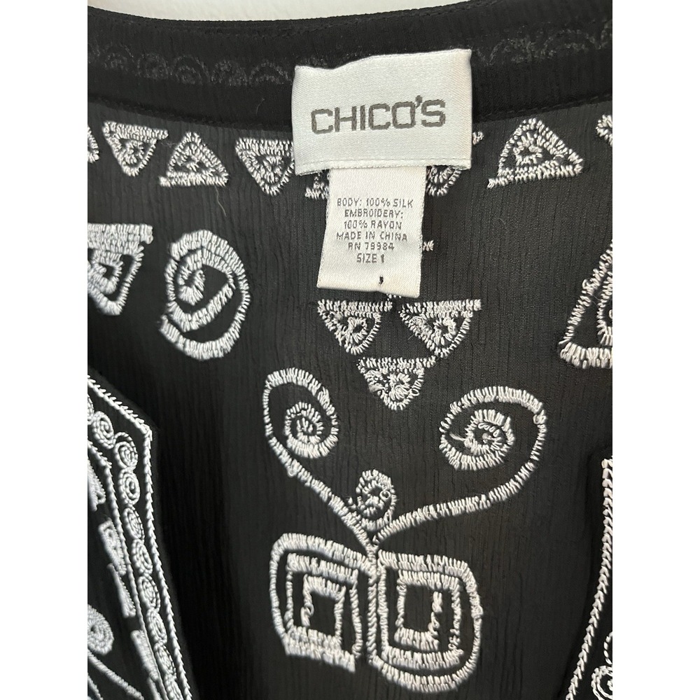 Chico's Women's Lightweight Semi-Sheer Cover Up Tunic Size 1 Black White Embroid - Picture 4 of 10